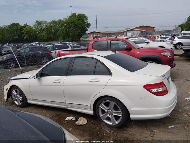 44951192 :رقم المزاد ، WDDGF5EB2BA473597 vin ، 2011 Mercedes-benz C 300 Luxury/sport مزاد بيع