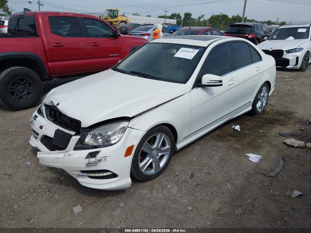 44951192 :رقم المزاد ، WDDGF5EB2BA473597 vin ، 2011 Mercedes-benz C 300 Luxury/sport مزاد بيع