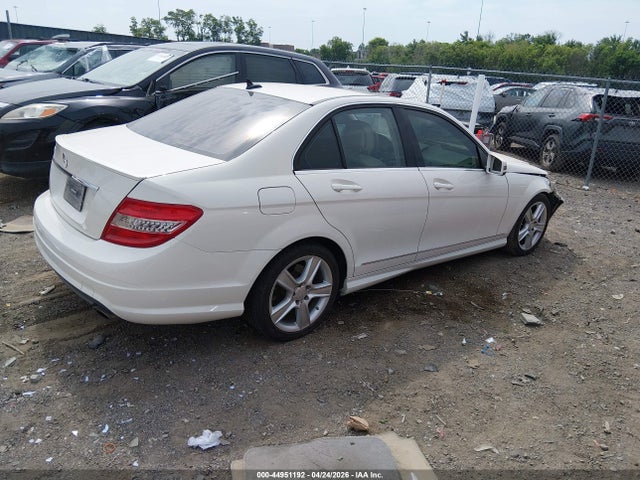 44951192 :رقم المزاد ، WDDGF5EB2BA473597 vin ، 2011 Mercedes-benz C 300 Luxury/sport مزاد بيع