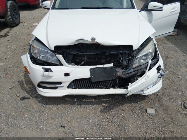 44951192 :رقم المزاد ، WDDGF5EB2BA473597 vin ، 2011 Mercedes-benz C 300 Luxury/sport مزاد بيع