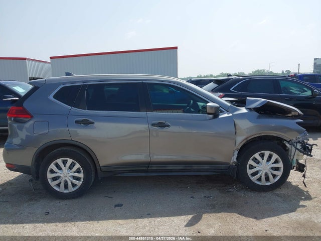Aukcja sprzedaży 2017 Nissan Rogue S, vin: 5N1AT2MT1HC780673, numer aukcji: 44951215