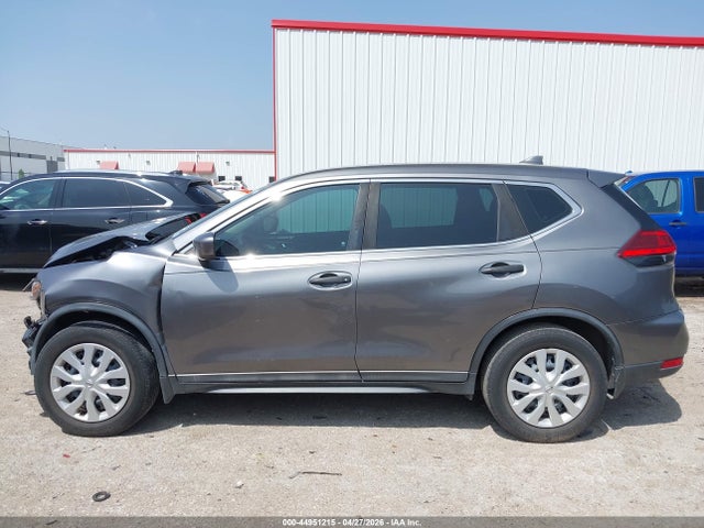 Aukcja sprzedaży 2017 Nissan Rogue S, vin: 5N1AT2MT1HC780673, numer aukcji: 44951215
