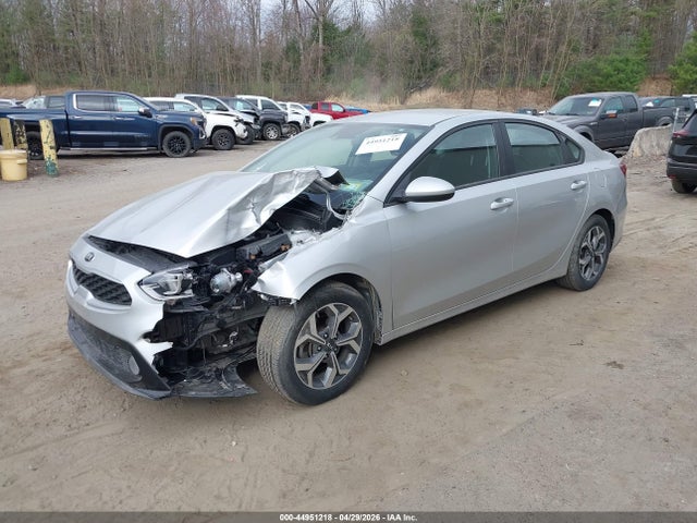 2020 Kia Forte Lxs მანქანა იყიდება აუქციონზე, vin: 3KPF24AD2LE223570, აუქციონის ნომერი: 44951218