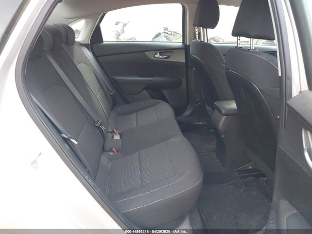 2020 Kia Forte Lxs მანქანა იყიდება აუქციონზე, vin: 3KPF24AD2LE223570, აუქციონის ნომერი: 44951218