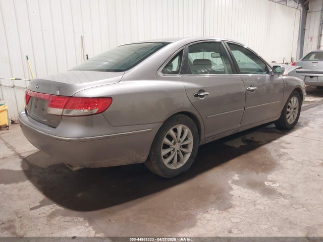 Продаж на аукціоні авто 2006 Hyundai Azera Limited/se, vin: KMHFC46F46A096122, номер лоту: 44951223