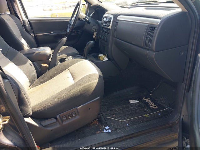 2004 Jeep Grand Cherokee Laredo მანქანა იყიდება აუქციონზე, vin: 1J4GW48J14C300033, აუქციონის ნომერი: 44951237