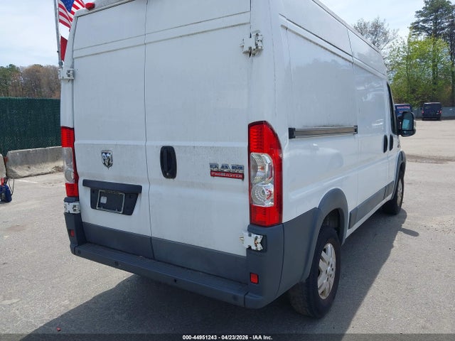 2018 Ram Promaster 1500 High Roof 136 Wb მანქანა იყიდება აუქციონზე, vin: 3C6TRVBG5JE117146, აუქციონის ნომერი: 44951243