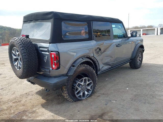 2023 Ford Bronco Badlands მანქანა იყიდება აუქციონზე, vin: 1FMEE5DP0PLB47452, აუქციონის ნომერი: 44951259