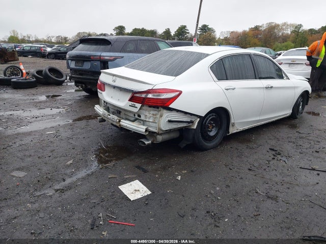 2017 Honda Accord Touring V6 მანქანა იყიდება აუქციონზე, vin: 1HGCR3F92HA035544, აუქციონის ნომერი: 44951300