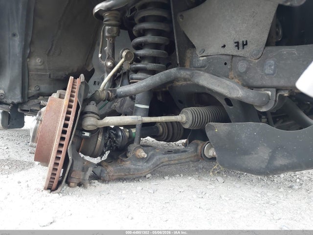 Продажа на аукционе авто 2015 Toyota Tacoma Base V6, vin: 5TFUU4EN0FX130197, номер лота: 44951302