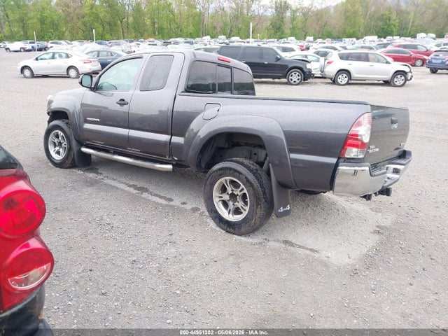 Продажа на аукционе авто 2015 Toyota Tacoma Base V6, vin: 5TFUU4EN0FX130197, номер лота: 44951302