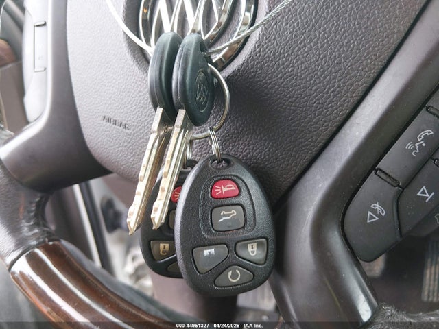 2014 Buick Enclave Leather მანქანა იყიდება აუქციონზე, vin: 5GAKVBKD8EJ275608, აუქციონის ნომერი: 44951327
