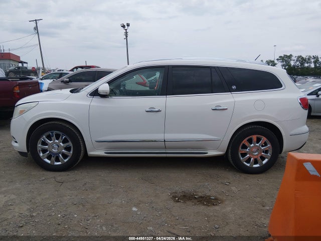 2014 Buick Enclave Leather მანქანა იყიდება აუქციონზე, vin: 5GAKVBKD8EJ275608, აუქციონის ნომერი: 44951327
