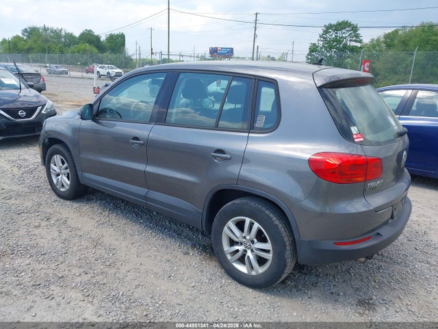 44951341 :رقم المزاد ، WVGAV7AX5CW001779 vin ، 2012 Volkswagen Tiguan S مزاد بيع