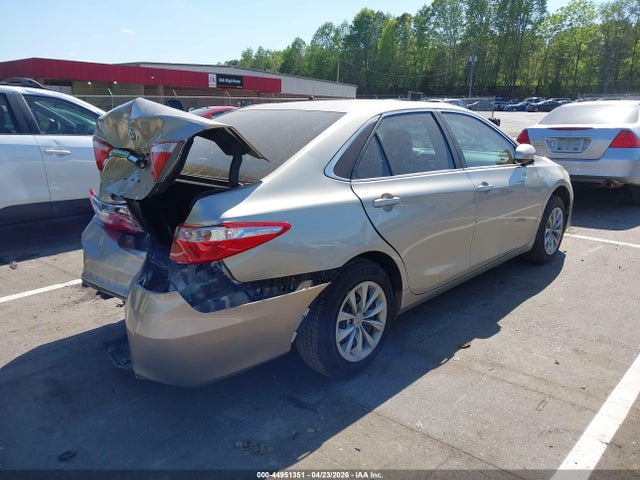 Продажа на аукционе авто 2017 Toyota Camry Le, vin: 4T1BF1FK5HU325233, номер лота: 44951351