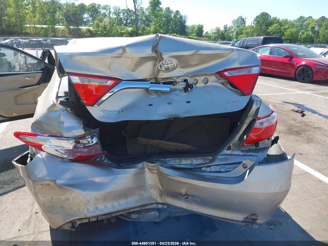 Продажа на аукционе авто 2017 Toyota Camry Le, vin: 4T1BF1FK5HU325233, номер лота: 44951351
