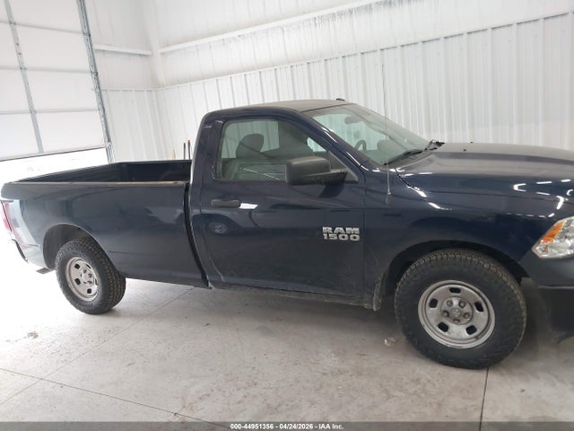 3C6JR6DG3JG323581 RAM 1500 Tradesman 4x2 8&#039; Box