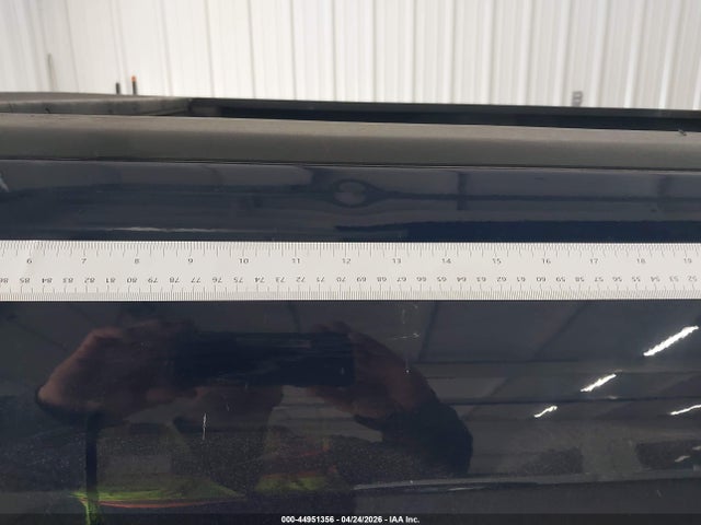 3C6JR6DG3JG323581 RAM 1500 Tradesman 4x2 8&#039; Box