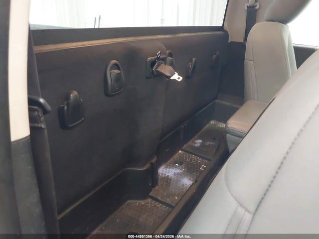 3C6JR6DG3JG323581 RAM 1500 Tradesman 4x2 8&#039; Box