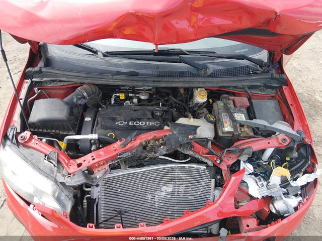 44951361 :رقم المزاد ، 1G1JD5SH3J4122489 vin ، 2018 Chevrolet Sonic Lt Auto مزاد بيع
