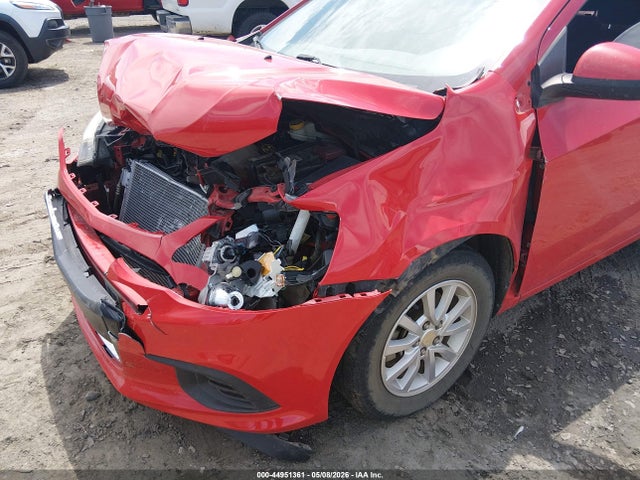 44951361 :رقم المزاد ، 1G1JD5SH3J4122489 vin ، 2018 Chevrolet Sonic Lt Auto مزاد بيع