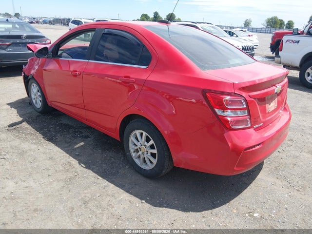 44951361 :رقم المزاد ، 1G1JD5SH3J4122489 vin ، 2018 Chevrolet Sonic Lt Auto مزاد بيع