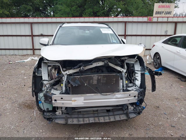 44951366 :رقم المزاد ، 2T3W1RFV9MW128883 vin ، 2021 Toyota Rav4 Xle مزاد بيع