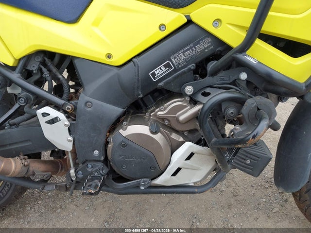 2020 Suzuki Dl1050 Rc მანქანა იყიდება აუქციონზე, vin: JS1EF12E8L7100226, აუქციონის ნომერი: 44951367