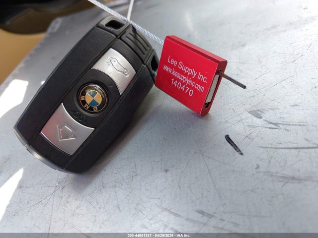Продажа на аукционе авто 2008 Bmw 328i, vin: WBAVA37518NL52151, номер лота: 44951387