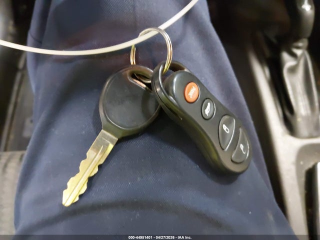 44951401 :رقم المزاد ، 1J4GL48KX4W223467 vin ، 2004 Jeep Liberty Sport مزاد بيع