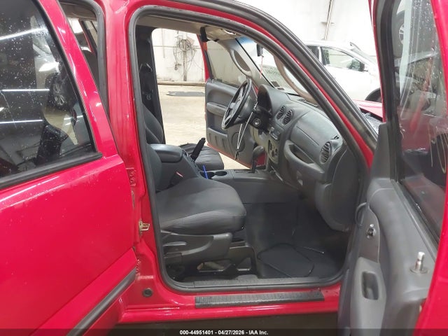 44951401 :رقم المزاد ، 1J4GL48KX4W223467 vin ، 2004 Jeep Liberty Sport مزاد بيع