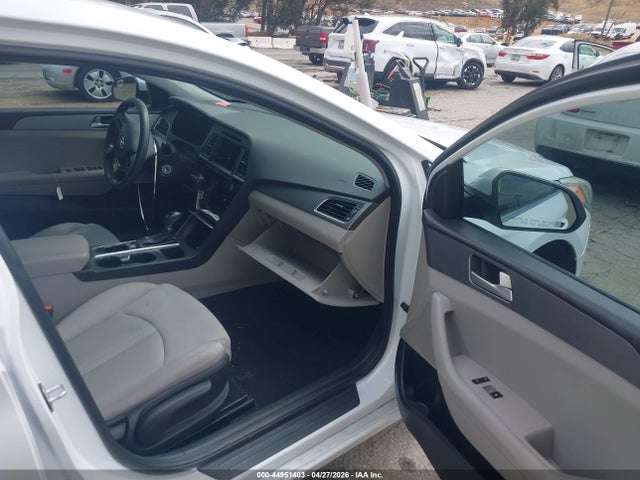 Продаж на аукціоні авто 2016 Hyundai Sonata Se, vin: 5NPE24AFXGH336150, номер лоту: 44951403