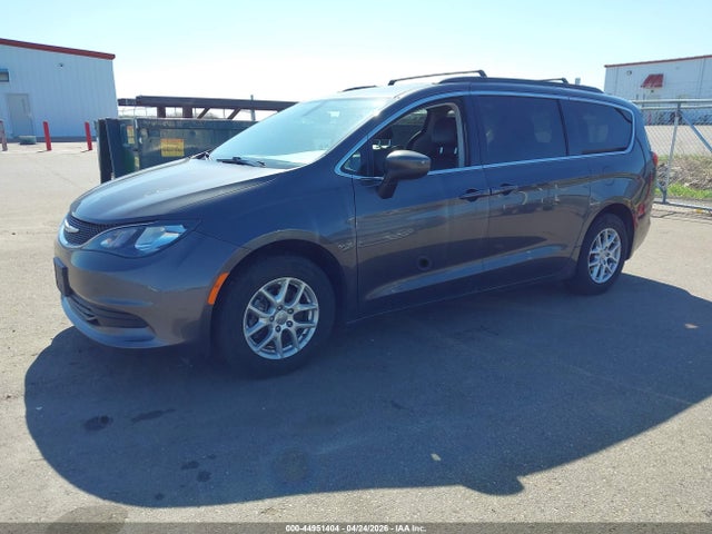 Продажа на аукционе авто 2020 Chrysler Voyager Lxi, vin: 2C4RC1DG1LR257433, номер лота: 44951404