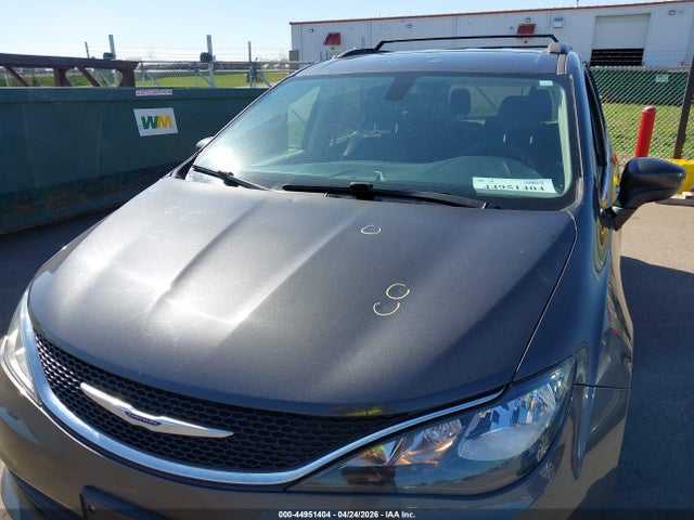 Продажа на аукционе авто 2020 Chrysler Voyager Lxi, vin: 2C4RC1DG1LR257433, номер лота: 44951404