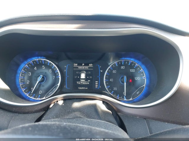 Продажа на аукционе авто 2020 Chrysler Voyager Lxi, vin: 2C4RC1DG1LR257433, номер лота: 44951404