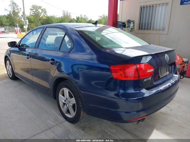 Продажа на аукционе авто 2012 Volkswagen Jetta 2.0l Tdi, vin: 3VWLL7AJ1CM413922, номер лота: 44951458