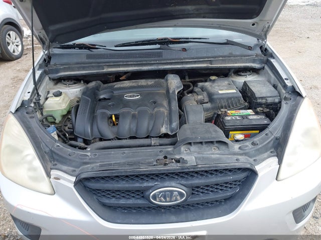 44951520 :رقم المزاد ، KNAFG525977037283 vin ، 2007 Kia Rondo Lx مزاد بيع