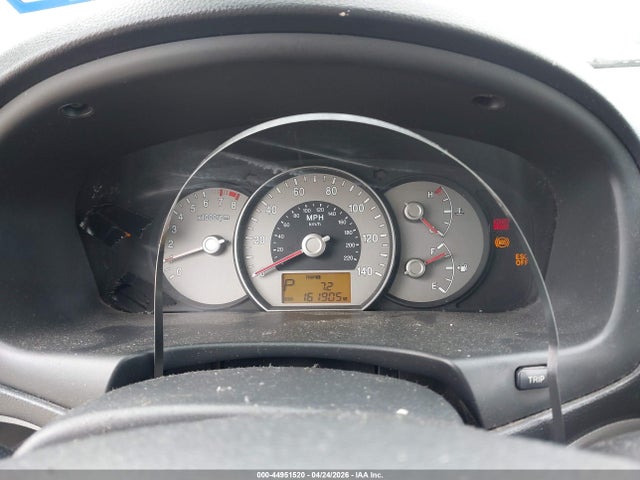 44951520 :رقم المزاد ، KNAFG525977037283 vin ، 2007 Kia Rondo Lx مزاد بيع