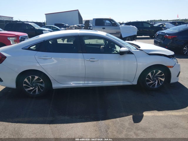 2017 Honda Civic Ex მანქანა იყიდება აუქციონზე, vin: 19XFC2F77HE006334, აუქციონის ნომერი: 44951528