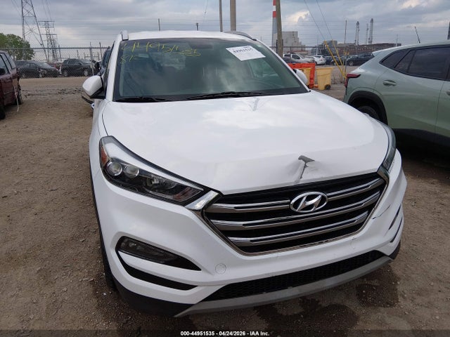 2017 Hyundai Tucson Limited მანქანა იყიდება აუქციონზე, vin: KM8J3CA20HU376503, აუქციონის ნომერი: 44951535