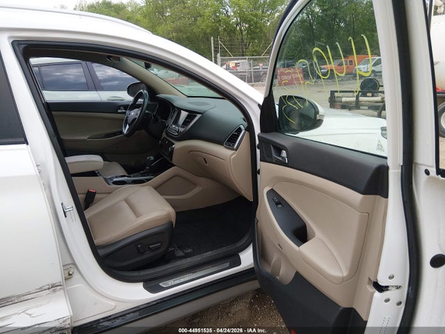 2017 Hyundai Tucson Limited მანქანა იყიდება აუქციონზე, vin: KM8J3CA20HU376503, აუქციონის ნომერი: 44951535
