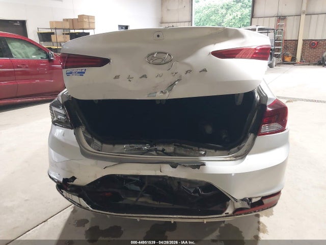 2019 Hyundai Elantra Sel მანქანა იყიდება აუქციონზე, vin: 5NPD84LF2KH467038, აუქციონის ნომერი: 44951539