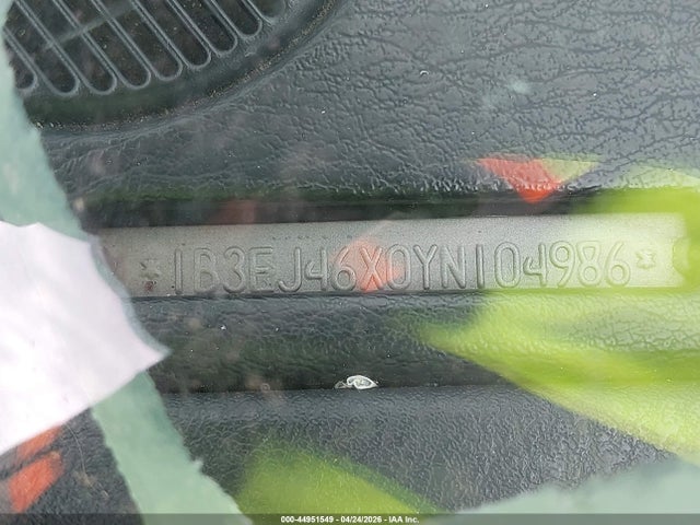 44951549 :رقم المزاد ، 1B3EJ46X0YN104986 vin ، 2000 Dodge Stratus Se مزاد بيع
