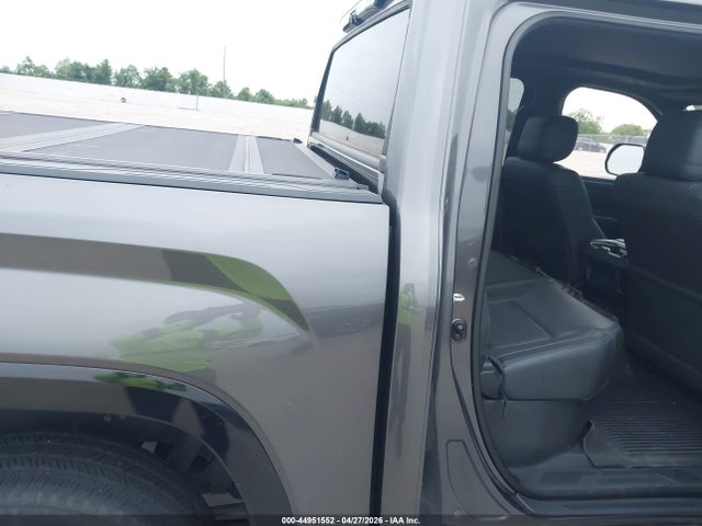 5TFNA5DB1NX014998 Toyota Tundra Platinum