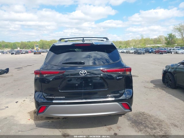 2025 Toyota Highlander Hybrid Platinum მანქანა იყიდება აუქციონზე, vin: 5TDEBRCH9SS655621, აუქციონის ნომერი: 44951611