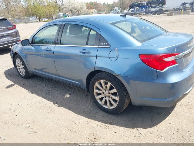 2011 Chrysler 200 Touring მანქანა იყიდება აუქციონზე, vin: 1C3BC1FBXBN593083, აუქციონის ნომერი: 44951631