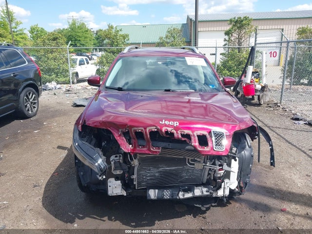 44951663 :رقم المزاد ، 1C4PJMCB2KD469053 vin ، 2019 Jeep Cherokee Latitude 4x4 مزاد بيع