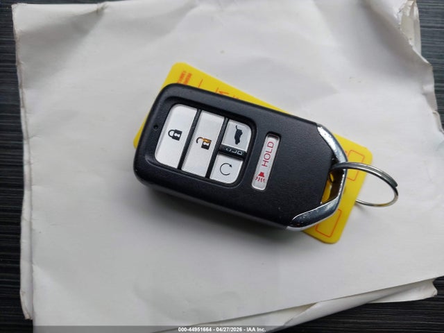 44951664 :رقم المزاد ، 5FNYF6H02GB005933 vin ، 2016 Honda Pilot Elite مزاد بيع