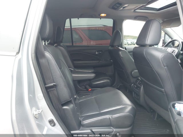 44951664 :رقم المزاد ، 5FNYF6H02GB005933 vin ، 2016 Honda Pilot Elite مزاد بيع