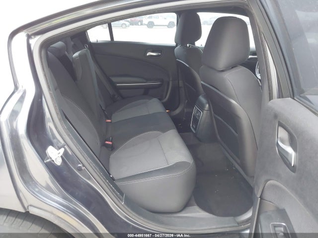 44951667 :رقم المزاد ، 2C3CDXBG2GH267834 vin ، 2016 Dodge Charger Se مزاد بيع